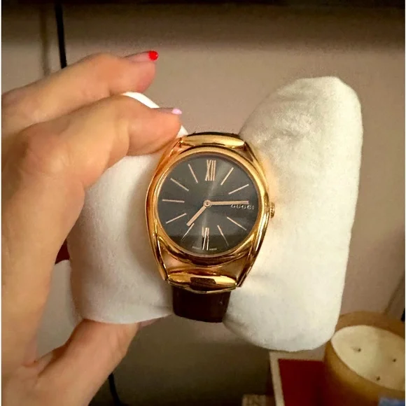 Gucci | Accessories | Gucci Horsebit Brown Dial Leather  display picture 2